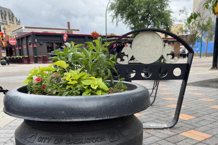 flower pot