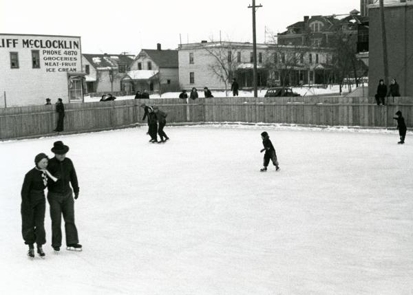 skaters waltz